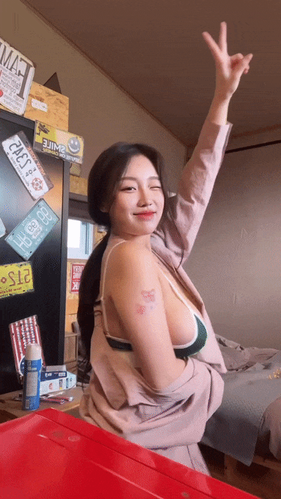 91ff18356c8a29c66a33bc7946a7bb35_1734707572_1819.gif